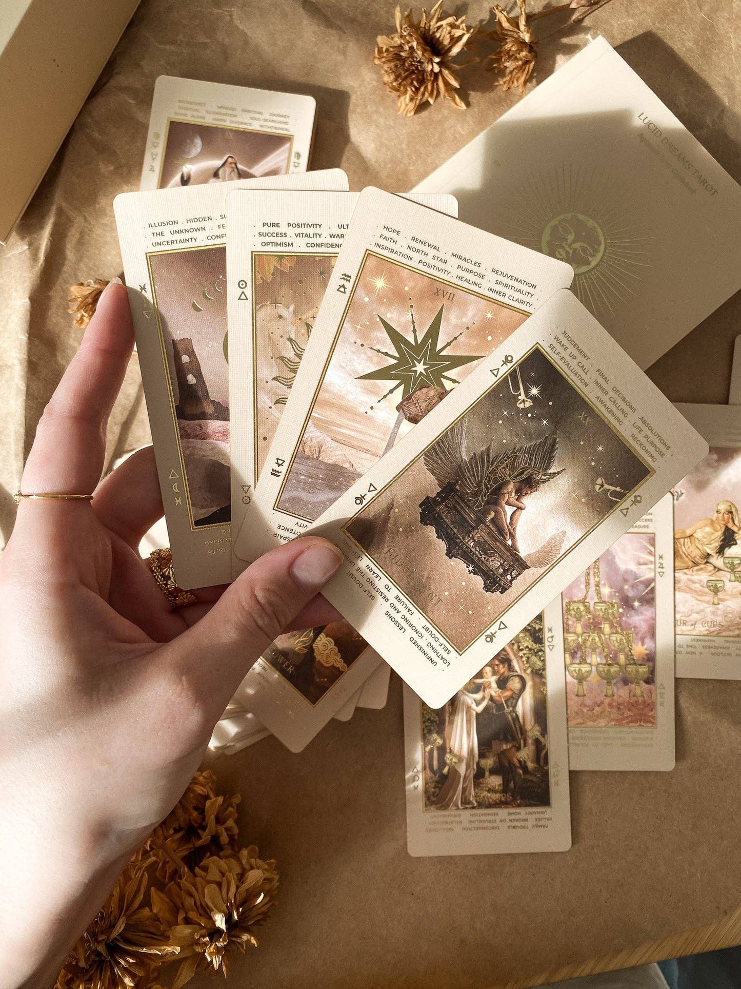 Lucid Dreams Tarot Deck with key words