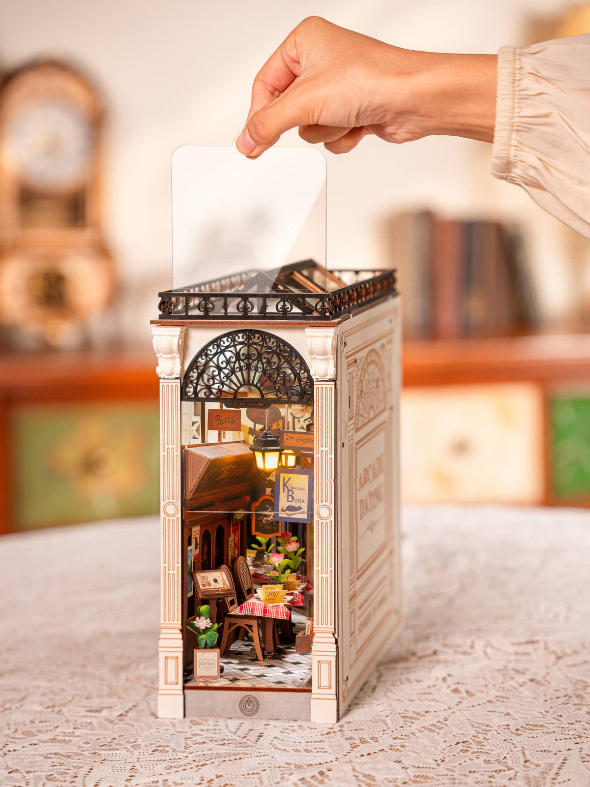 The Lantern Alcove | Storybook Street Book Nook Kit